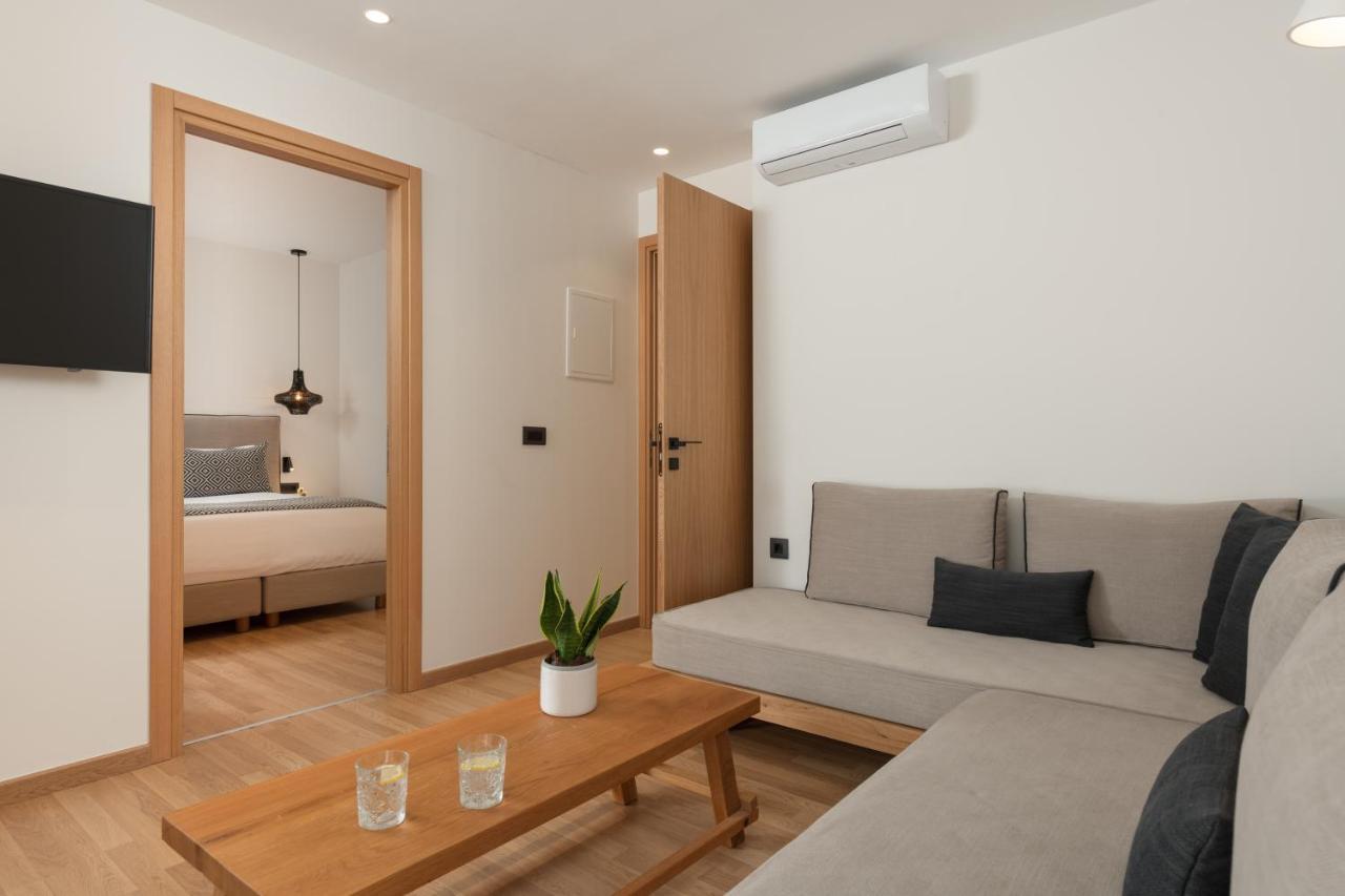 Hotel Ideon 레팀노 외부 사진