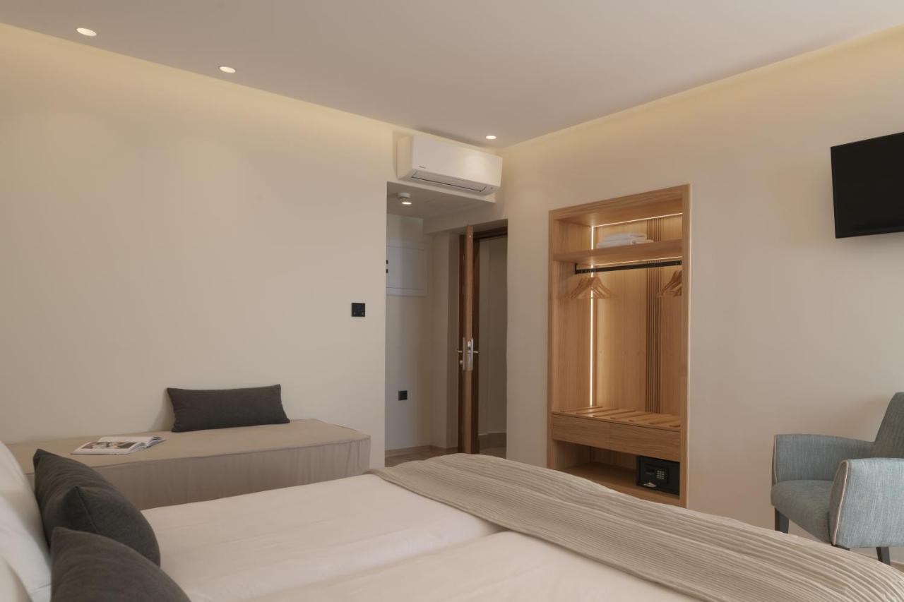 Hotel Ideon 레팀노 외부 사진