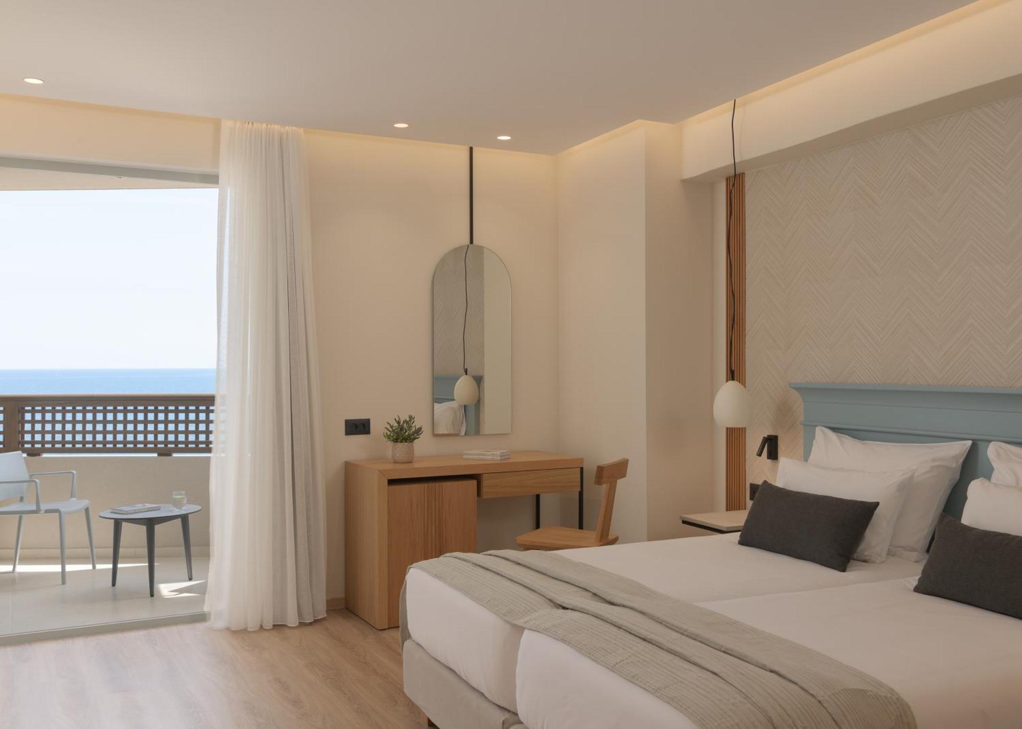 Hotel Ideon 레팀노 외부 사진