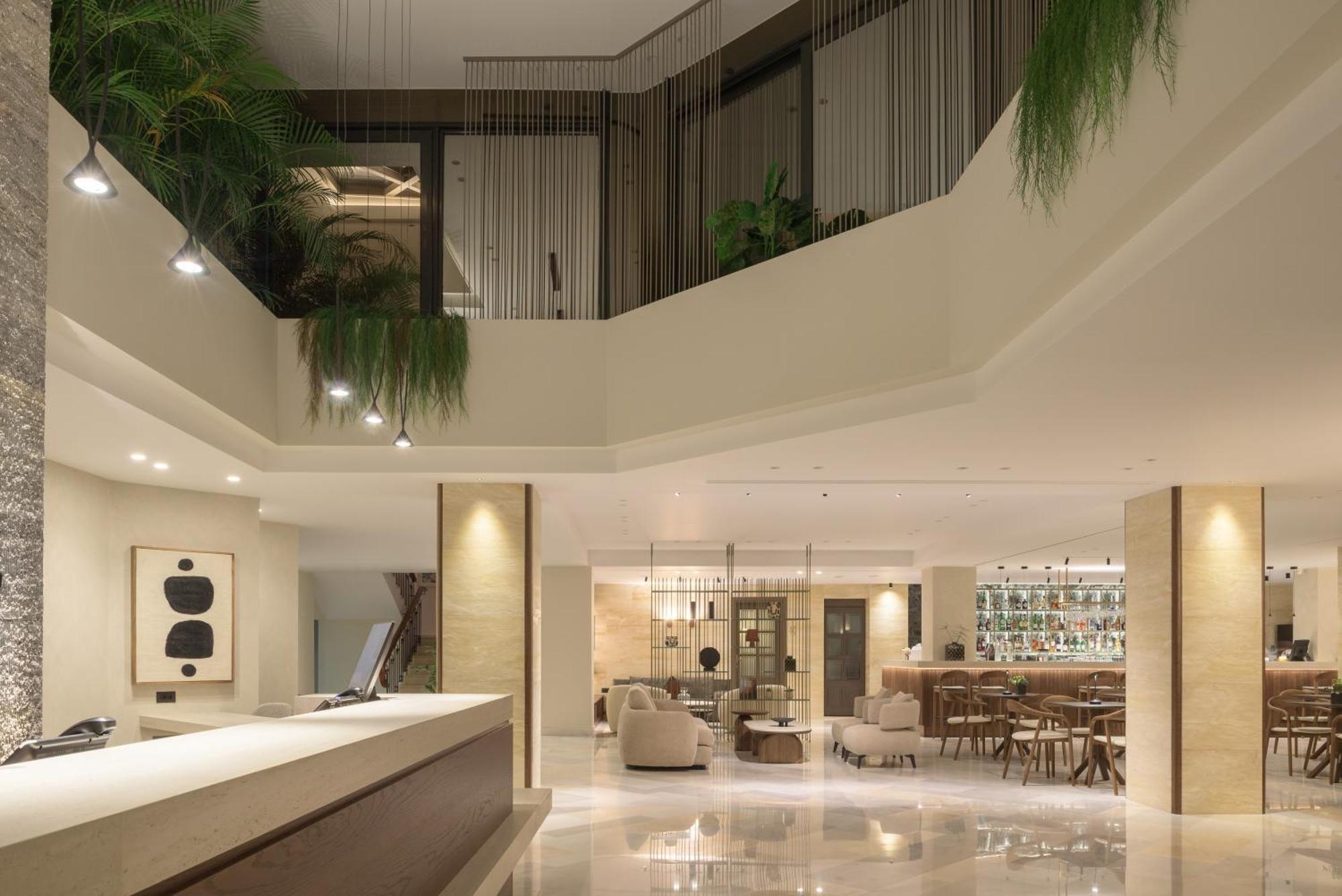 Hotel Ideon 레팀노 외부 사진